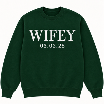 Custom Wifey and Hubby Embroidered Valentine Sweatshirt Matching Couples Jumper Mrs and Mrs Girlfriend Gift Unisex Wedding Gift Crewneck