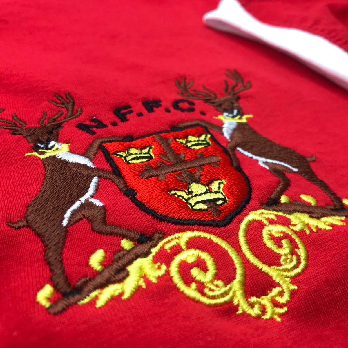 Nottingham Forest Old School Shirt