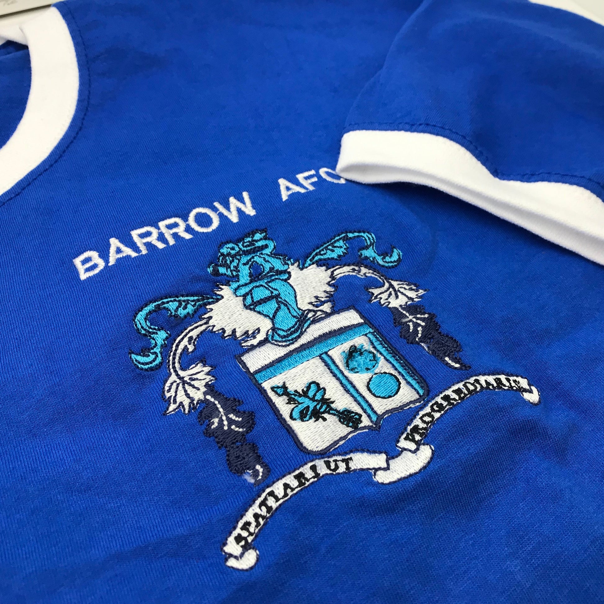 Retro Barrow Shirt