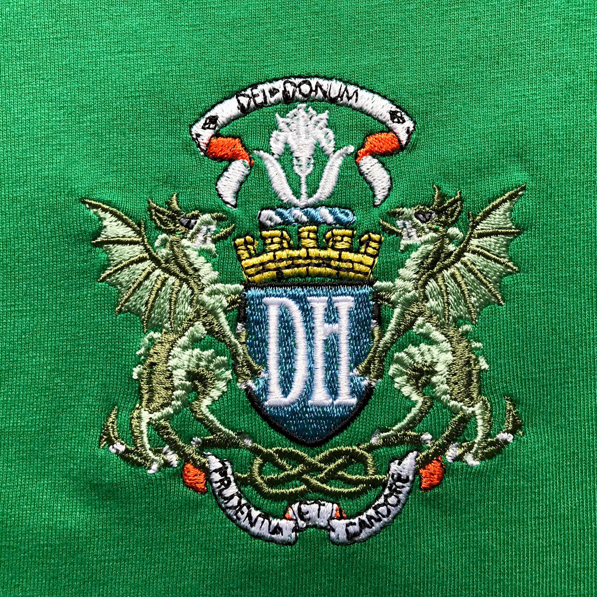 Retro Dundee Hibernian Football Badge