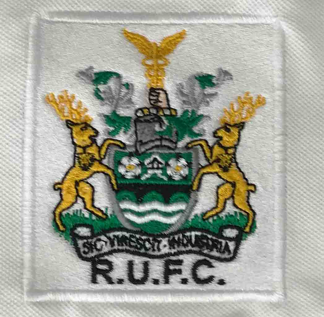 Retro Rotherham Embroidered Badge